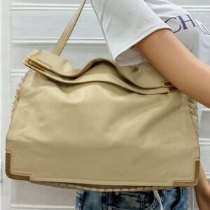 Bottega Veneta leather shoulder bag